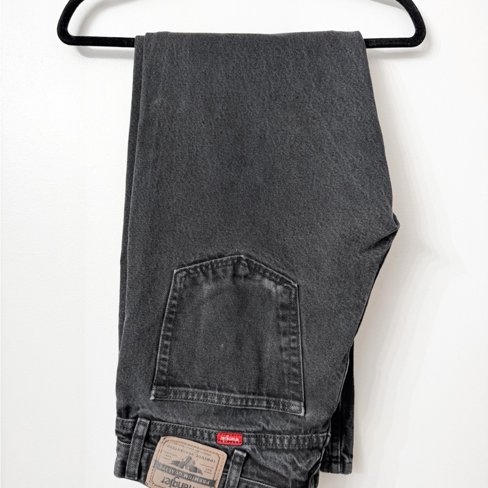Wrangler Men's Black Relaxed Jeans